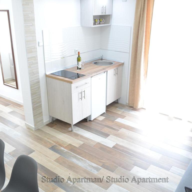 Apartmani "Nebo" - Studio Apartman - 10