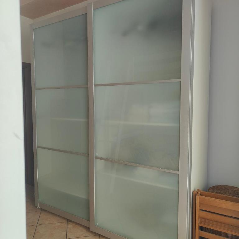 Lara's House - Three-Bedroom Apartment - 34