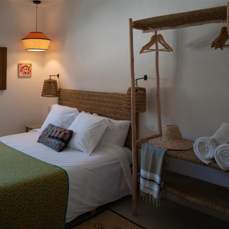 Hostal Mar y Sal - Habitación Superior - 1 cama grande - 32