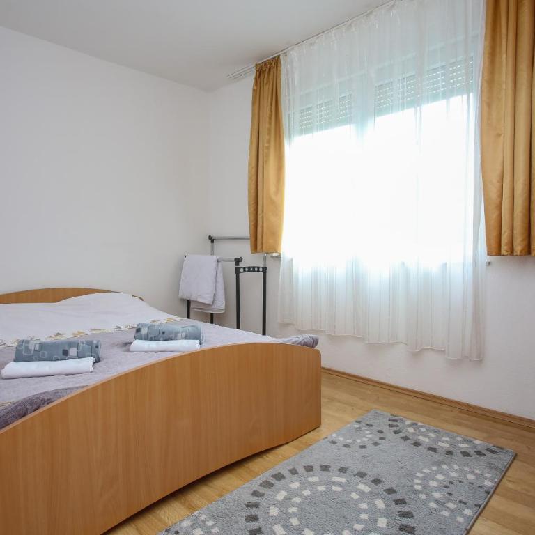 Apartment Hercegovina - One-Bedroom Apartment - 8