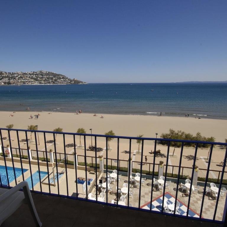 Hotel Marian Platja - Habitación Doble con vistas al mar - 2 camas - 6