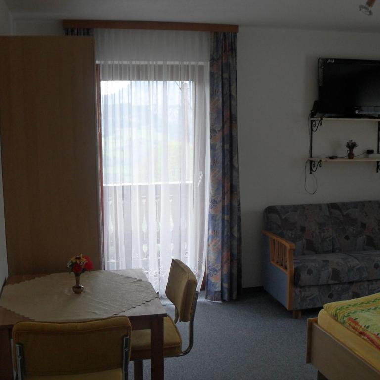 Rainzhof - Apartment mit 2 Schlafzimmern - 3
