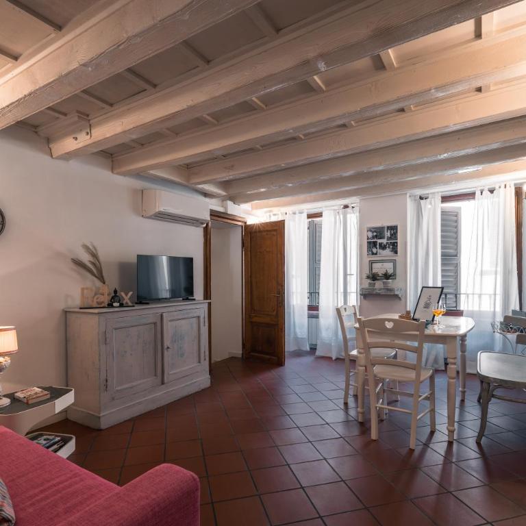 Casa Rosanna - One-Bedroom Apartment - 20
