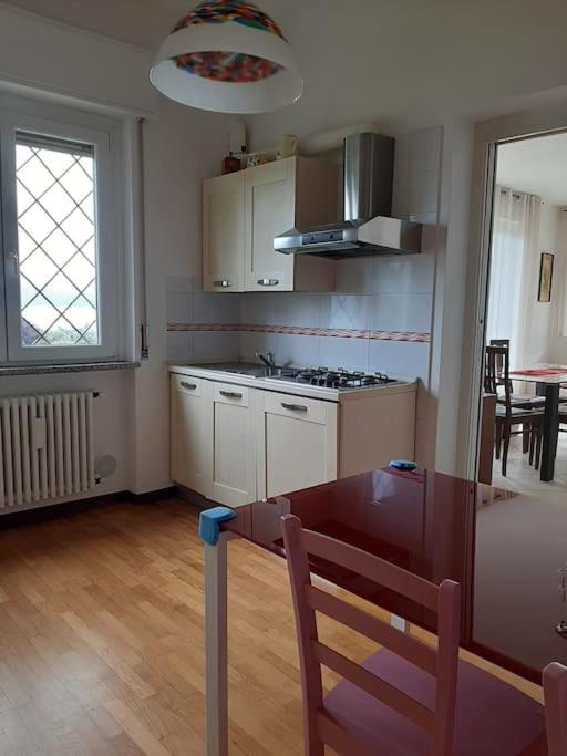 La finestra sul lago - in villa con vista e posto auto coperto - Appartamento con 1 Camera da Letto - 4