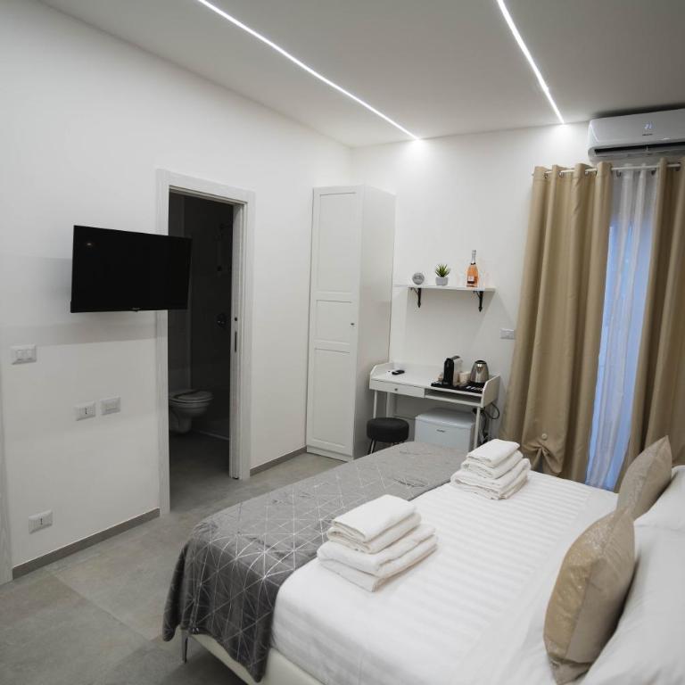 Arco Alto Rooms - Double Room with Private Bathroom - 26