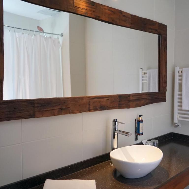 Hotel Cabaña Del Lago Puerto Varas - Suite Cabaña Eco - 16