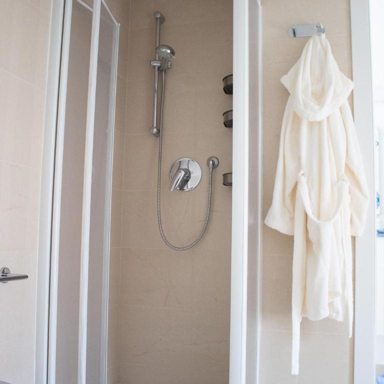 Sestri Chic - A Due Passi dal Mare - Appartamento con 2 Camere da Letto - 38