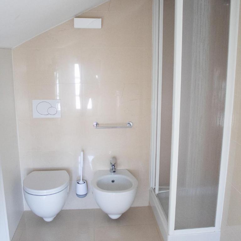 Sestri Chic - A Due Passi dal Mare - Appartamento con 2 Camere da Letto - 8