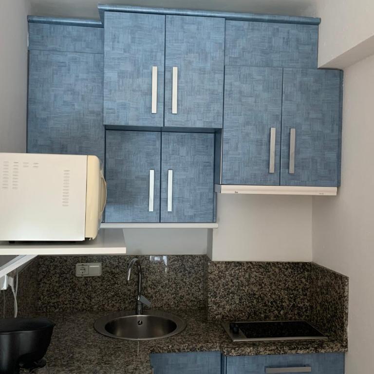 Estudio Granada - Studio with Sofa Bed - 6