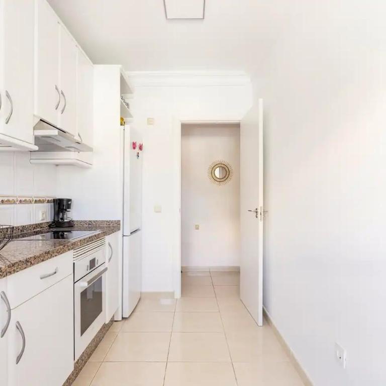 Amplio y cómodo apartamento en Callao Salvaje. - Apartamento de 2 dormitorios - 36