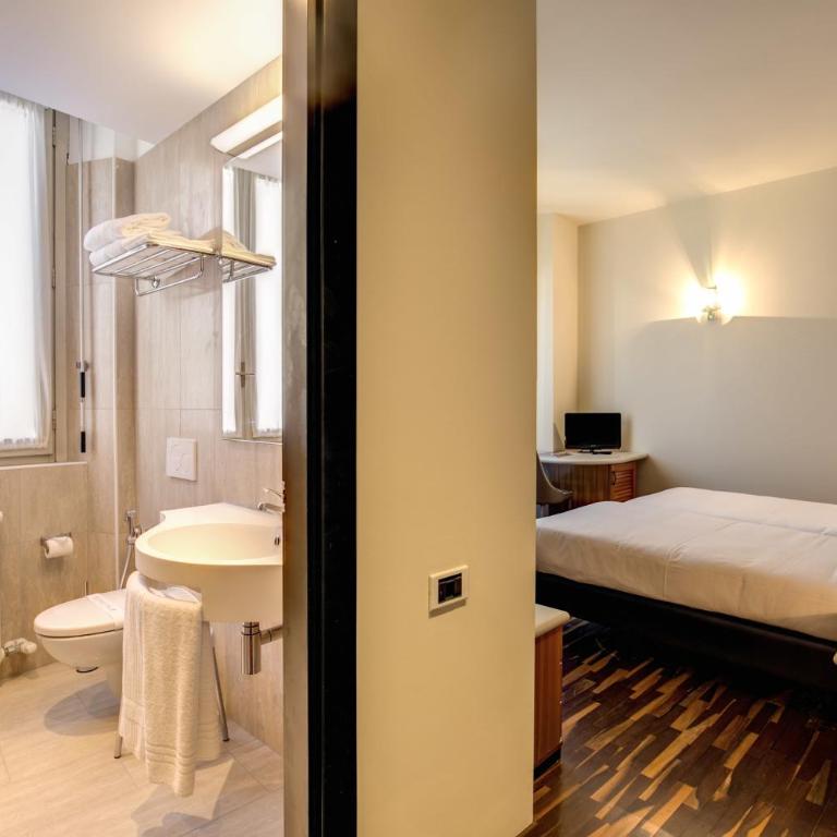 Albergo Firenze - Camera Matrimoniale/Doppia con Letti Singoli - 3