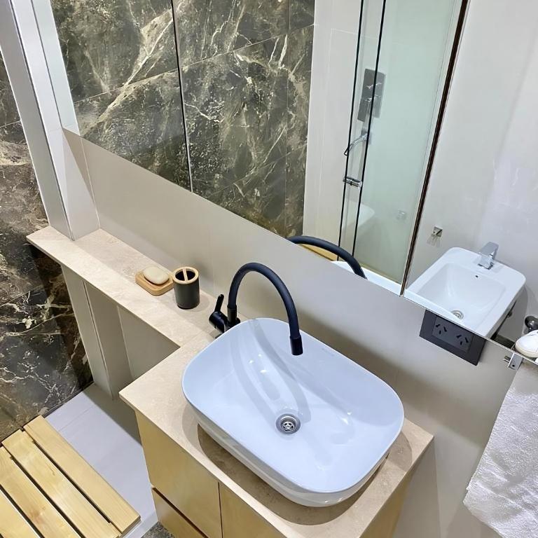 Recoleta Center - Moderno Apartamento Buenos Aires - Two-Bedroom Apartment - 14