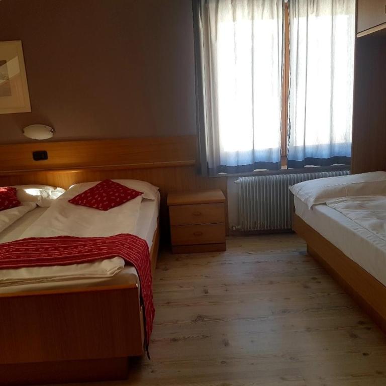 Ciasa Alpina Relax Hotel - Camera Quadrupla Economy - 1