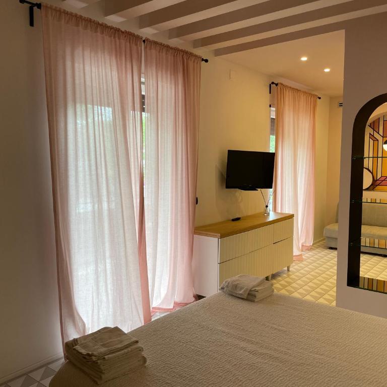 Dusmè - Junior Suite with Balcony - 13