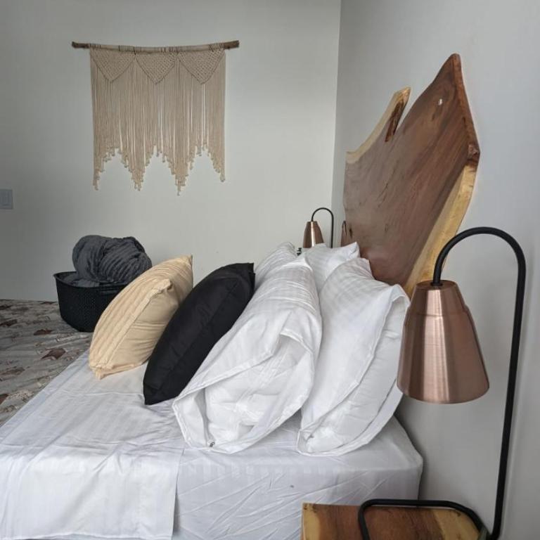 UKU INN - Two-Bedroom Apartment - 4