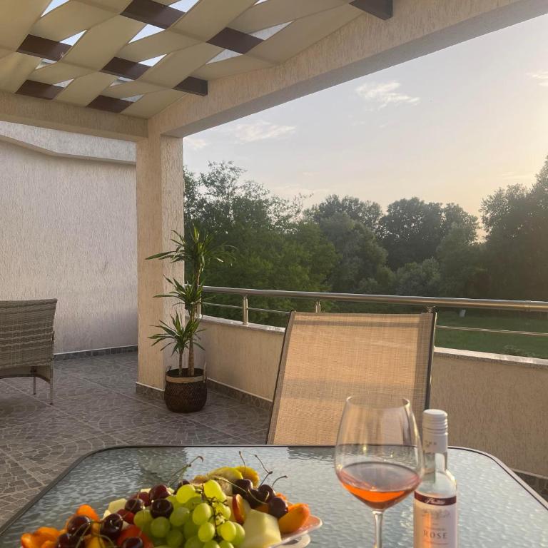 Robi Apartments - Deluxe Suite - 4