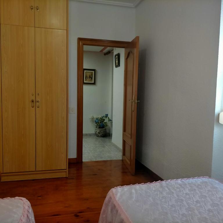 España 8 - Three-Bedroom Apartment - 13