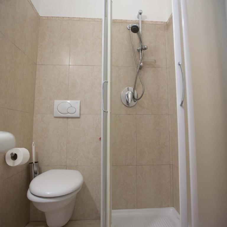 Hotel Confort - Camera Tripla Deluxe - 1