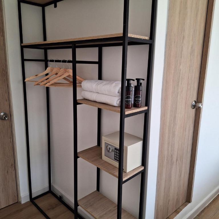 Welcome to Medellin! - Rooftop - Jacuzzi - Wifi - Laureles - Estadio - Apartamento Estudio - 43