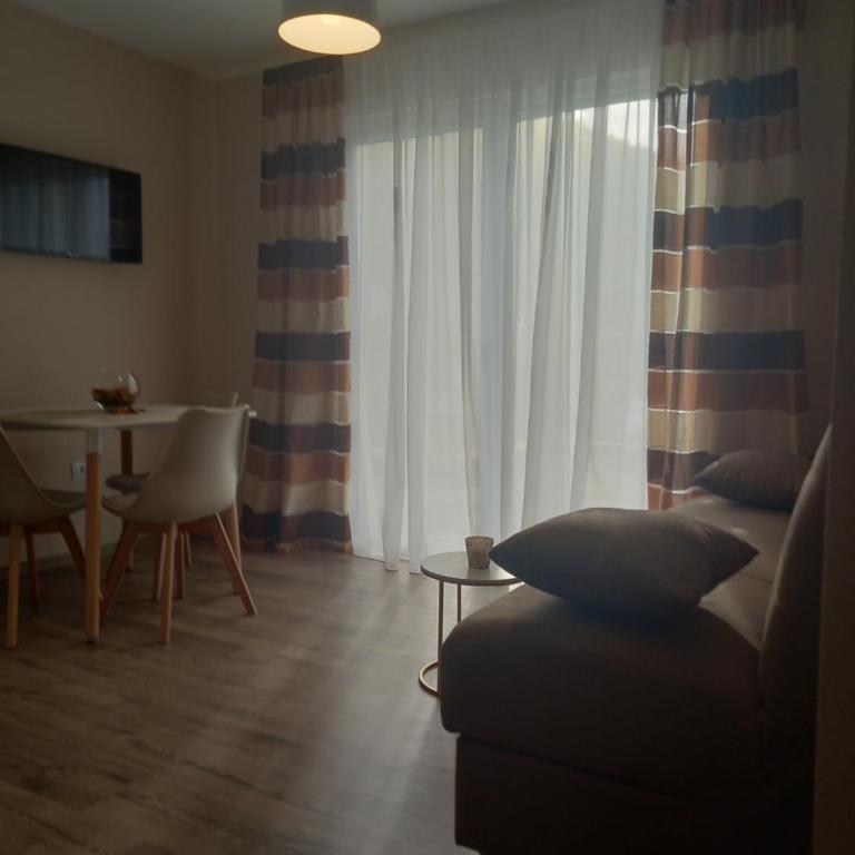 Apartman Lolly - One-Bedroom Apartment - 4
