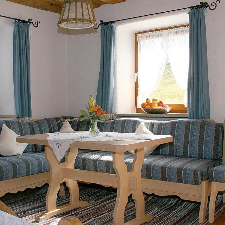 Ferienwohnung Lugererlehen - Apartment mit Dusche - 2