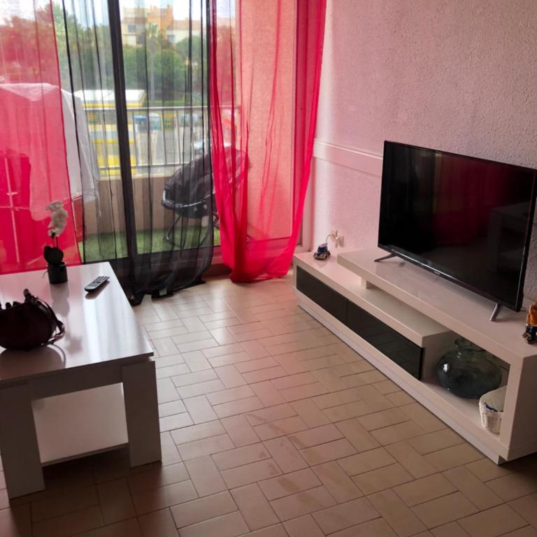location studio 4 pers piscine - Studio-Apartment - 2