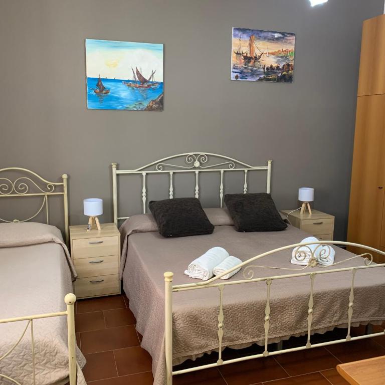 Cas'Ilenia Lido Azzurro - Habitación Doble con baño privado - 1
