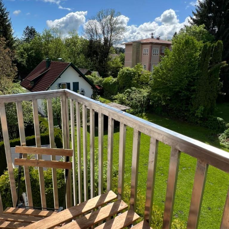 Seebär Velden - Doppelzimmer mit Balkon - 1