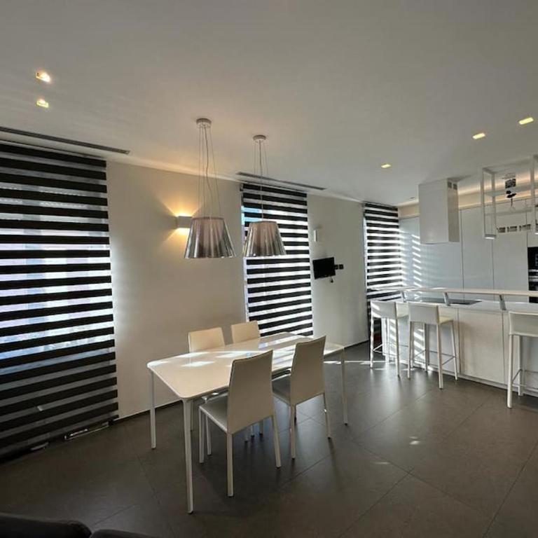 [*Luxus393*] metro a 50m, Lingotto Fiere, Ospedali - Appartamento con 3 Camere da Letto - 2