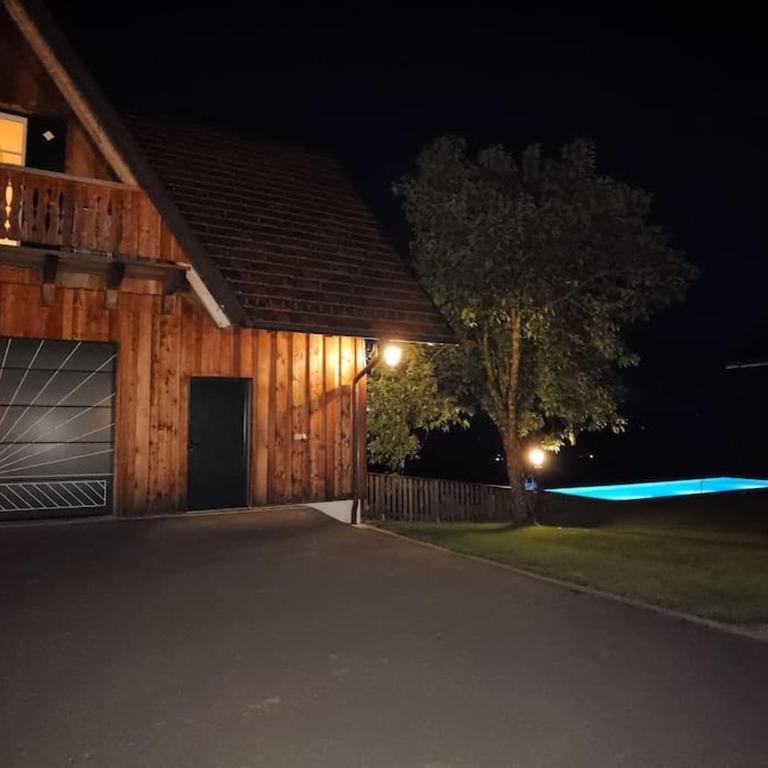 Chalet-Südsteiermark - traumhafte Aussicht, Infinity Pool, Privatsphäre, Klima und de-luxe Ausstattung - Chalet mit 2 Schlafzimmern - 26