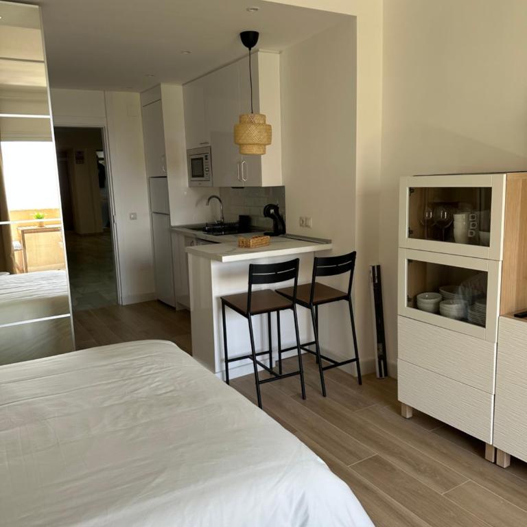 Estudio primera línea de playa - One-Bedroom Apartment - 6