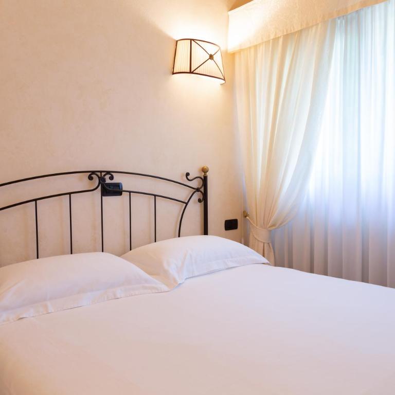 Villa Rolls - Porzione di Villa con piscina,giardino e parcheggi - Villa con 3 Camere da Letto - 13