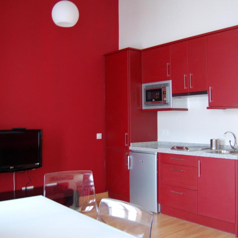 Apartamentos Plaza Mayor - One-Bedroom Apartment (4 Adults) - 2
