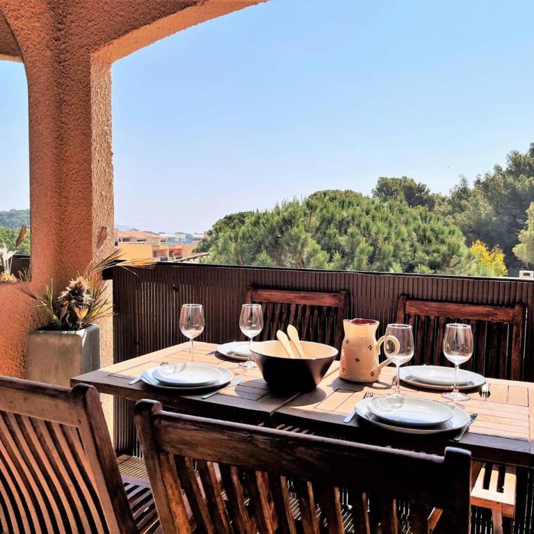 Studio avec terrasse, parking privé proche mer - FR-1-251-506 - Appartement - 2