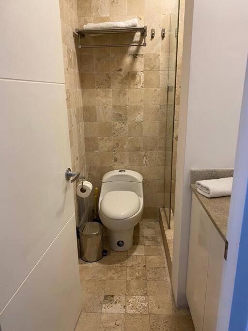 Suite en San Isidro-Frente al Supermercado Vivanda - Studio - 22