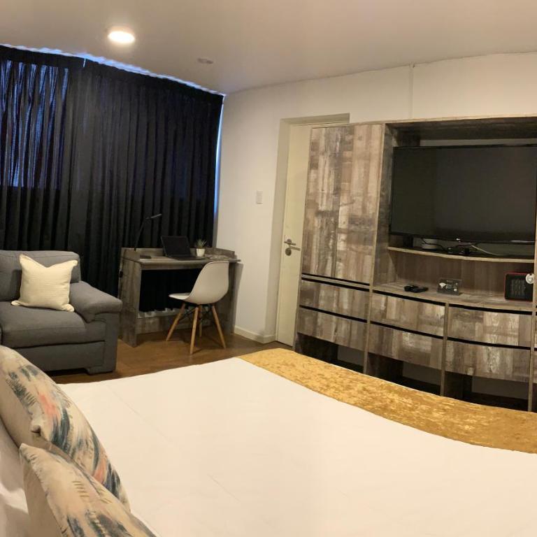 Suite en San Isidro-Frente al Supermercado Vivanda - Studio - 2