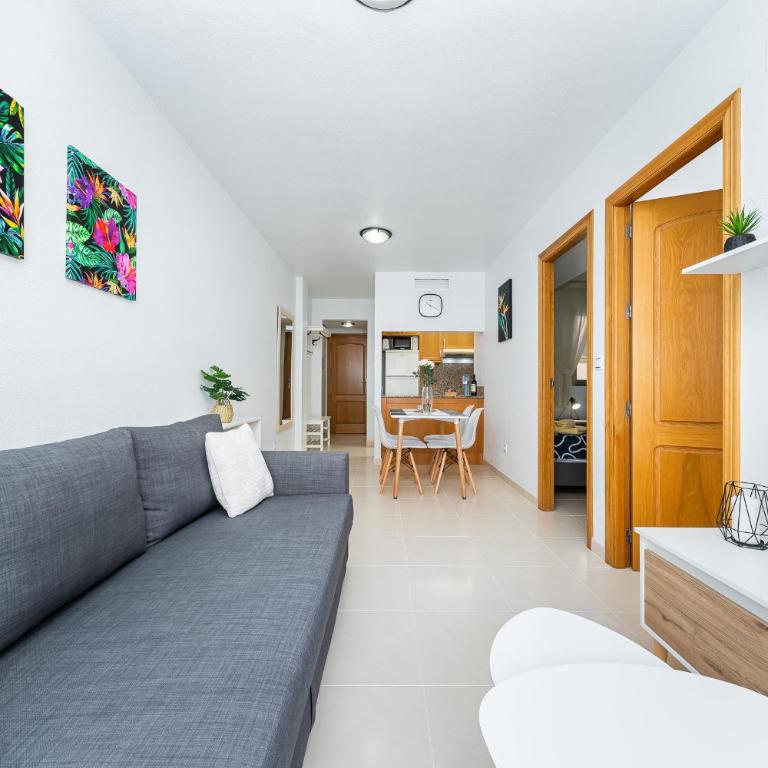 Apartament Playa de Los Locos - Apartamento de 2 dormitorios - 10