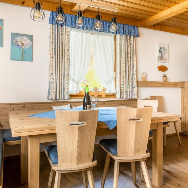 Am Ferienbauernhof Schmiedbauer com Salzkammergut - Comfort Apartment mit 3 Schlafzimmern und Balkon - 11