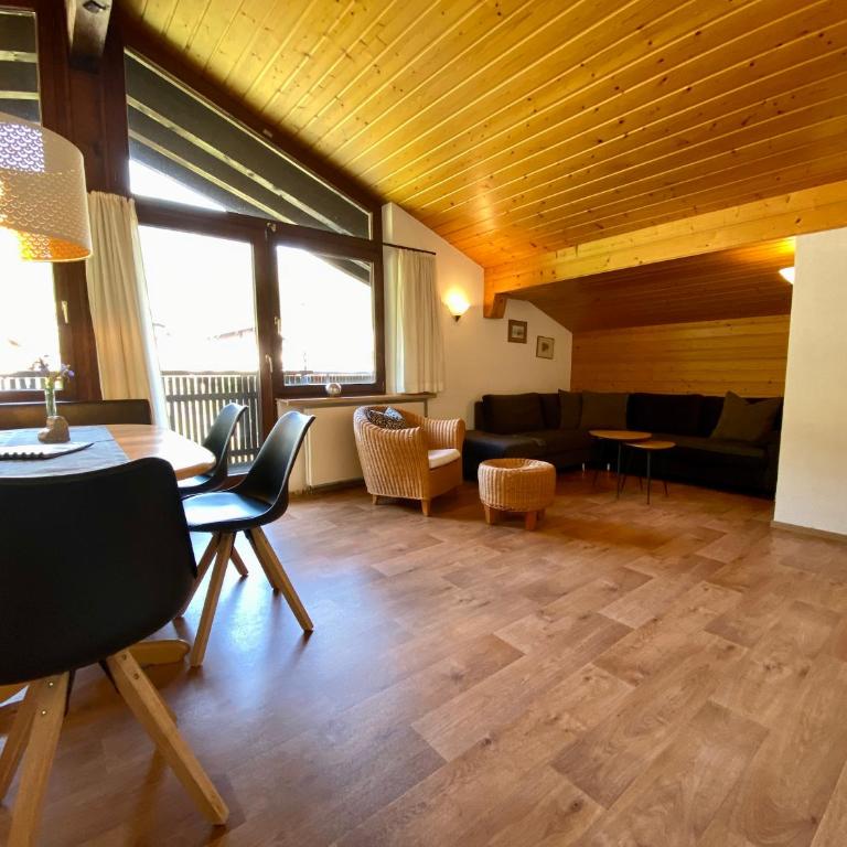 AlpenApart Montafon - Haus Engstler - Apartment mit 3 Schlafzimmern - 9
