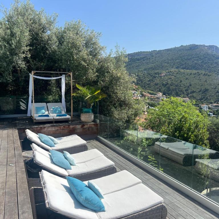 Luxury studio suite in artist Villa with sea view - Estudio Estándar - 18