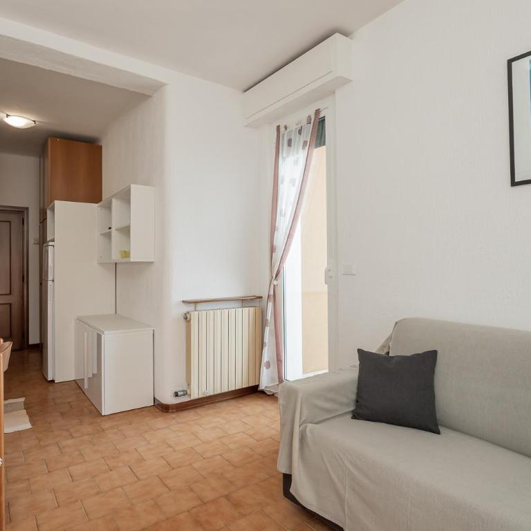 Residence Villa Alda - Studio with Sea View - 12