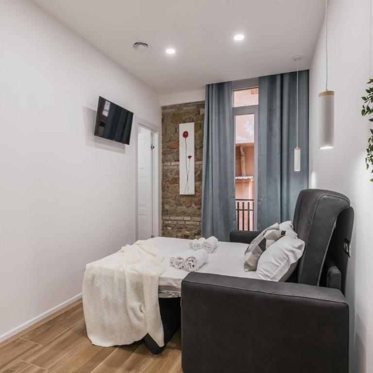 The Best Rent - Modern three-bedroom apartment a few steps from the Colosseum - Appartamento con 3 Camere da Letto - 27