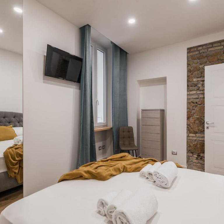 The Best Rent - Modern three-bedroom apartment a few steps from the Colosseum - Appartamento con 3 Camere da Letto - 32