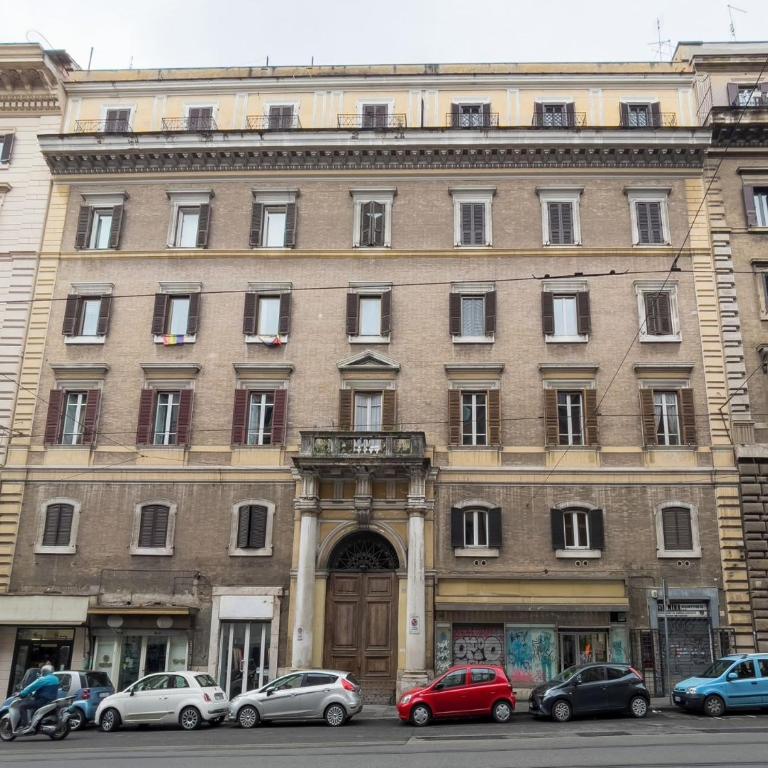 The Best Rent - Modern three-bedroom apartment a few steps from the Colosseum - Appartamento con 3 Camere da Letto - 34
