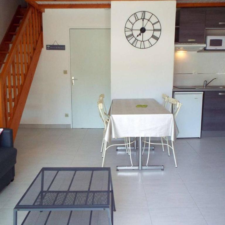 Duplex refait à neuf à Carnac - 3 chambres, balcon sud, parking, 300m de la plage - FR-1-477-145 - Appartement (6 Adultes) - 11