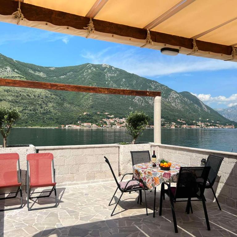 Sea Front 171 - Three-Bedroom Apartment - 1