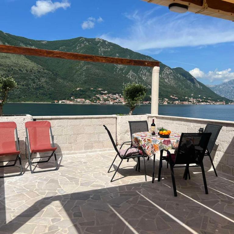 Sea Front 171 - Three-Bedroom Apartment - 3