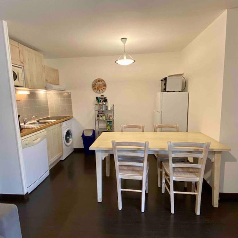 Appartement RDC - Luz-St-Sauveur - Appartement 2 Chambres - 5