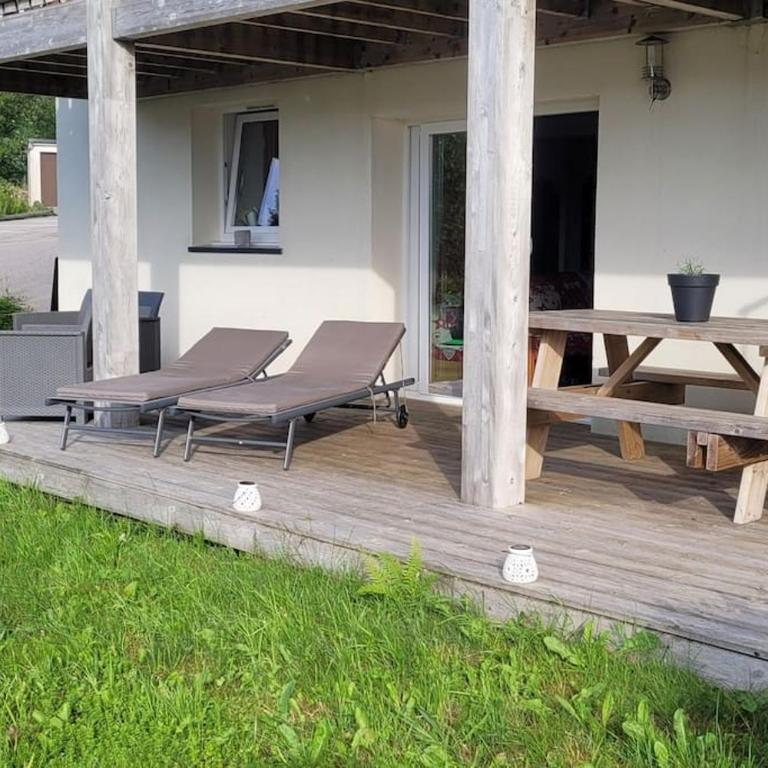 Appartement cosy - grande terrasse pleine vue lac - Appartement 2 Chambres - 4