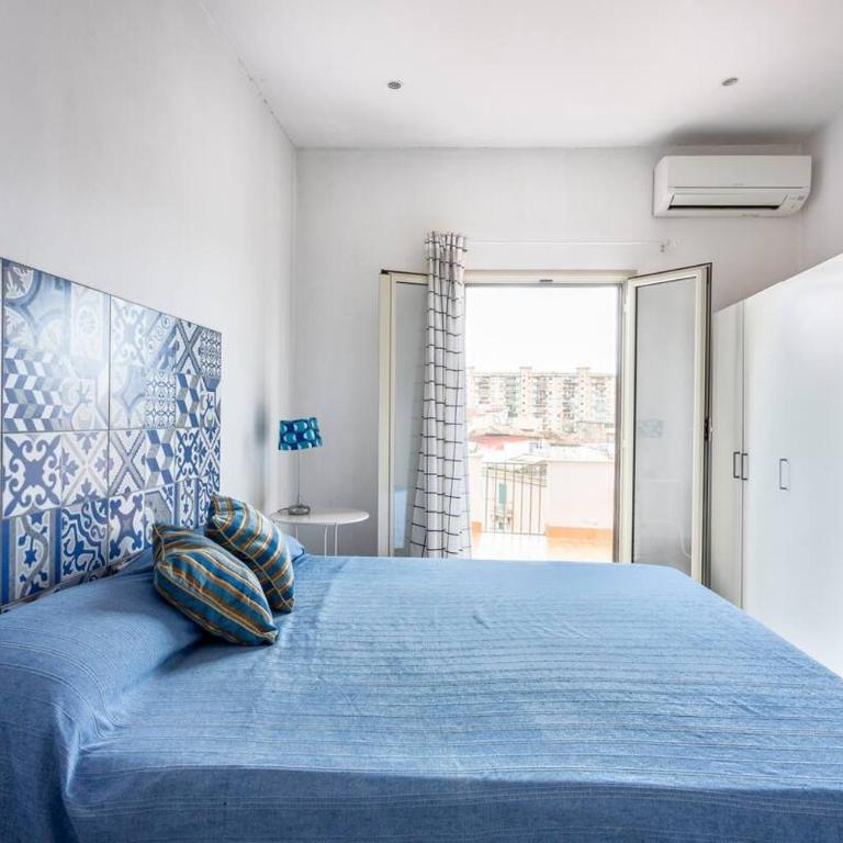 Frank's house - appartamento con terrazzo in centro - Vacation Home - 2